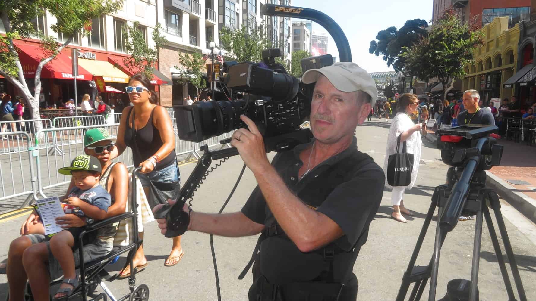 DP Mark Schulze Shoot B-Roll at San Diego Comic Con